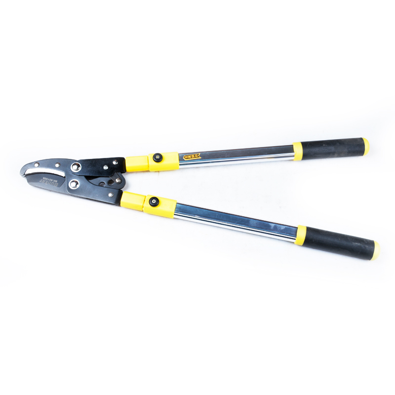 Telescopic Hedge Shears from Dawei Metal