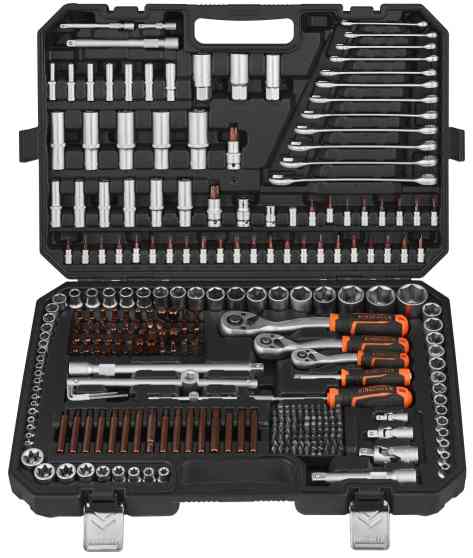 Professional Socket Tool Set 110PCS / 218PCS / 300PCS Cr-V Steel Ratchet Wrench Tool Kit from Dawei Metal